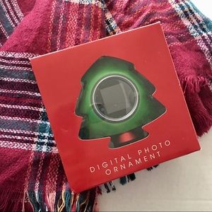 NIB Digital Christmas Tree Photo Ornament